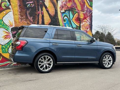 Used 2018 Ford Expedition Platinum image 11