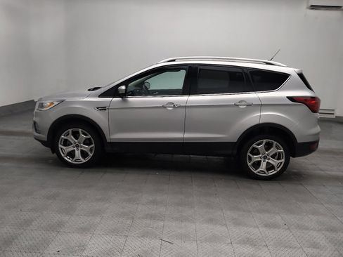 Used 2019 Ford Escape Titanium AWD/4WD image 3