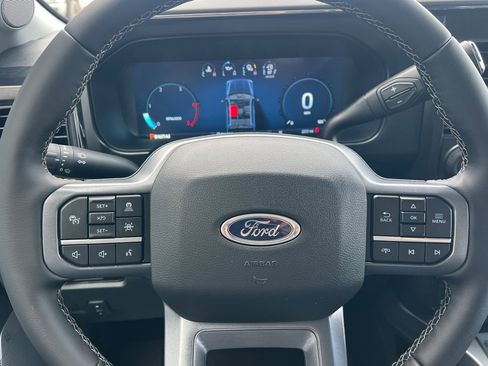 New 2026 Ford F250 Lariat w/ Black Appearance Package image 21