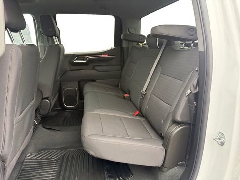 Certified 2025 Chevrolet Silverado 1500 LT image 16