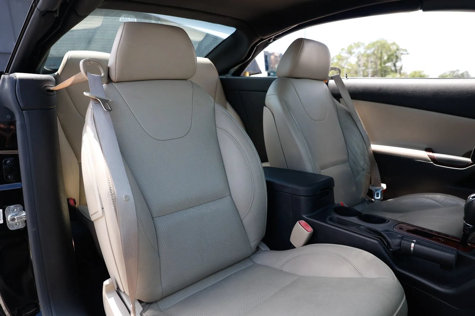 Used 2006 Pontiac G6 GT w/ Premium Value Package FWD image 21