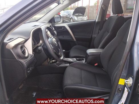 Used 2013 Toyota RAV4 XLE image 12