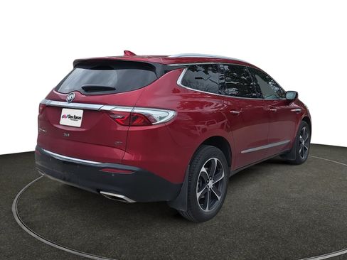 Used 2022 Buick Enclave Essence w/ Sport Touring Edition AWD/4WD image 6