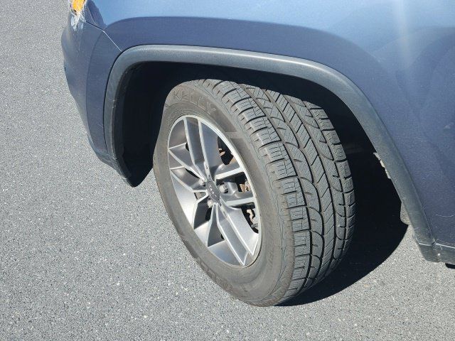 Used 2021 Jeep Grand Cherokee Limited AWD/4WD image 13