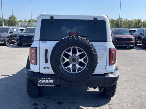 Used 2025 Ford Bronco Badlands image 6