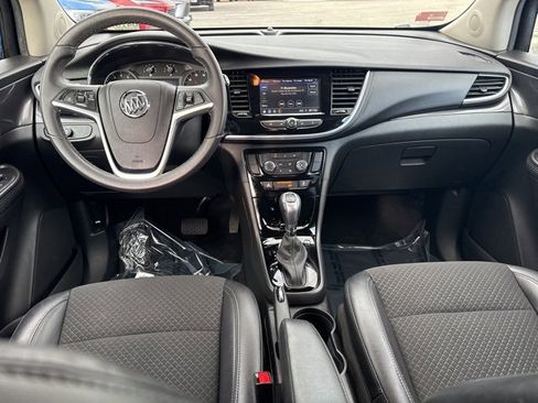 Used 2022 Buick Encore Preferred w/ Safety Package image 24