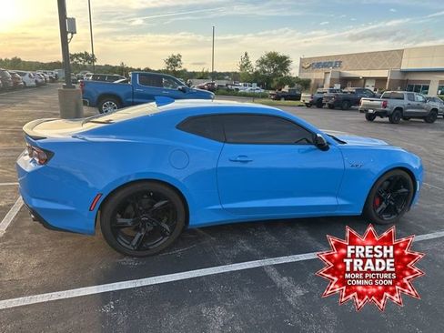 Used 2023 Chevrolet Camaro LT w/ RS Package RWD image 6