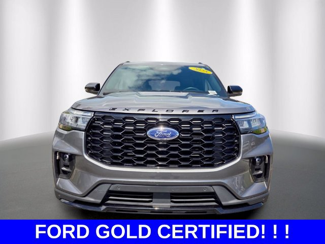 Certified 2025 Ford Explorer ST-Line AWD/4WD image 8