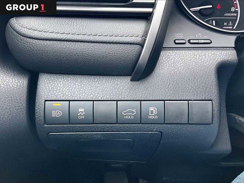 Used 2022 Toyota Camry SE image 36