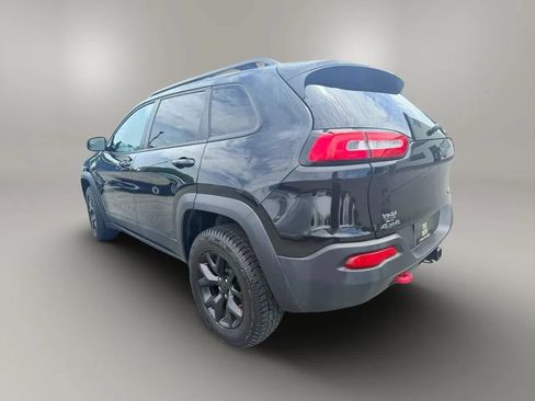 Used 2014 Jeep Cherokee Trailhawk w/ Leather Interior Group AWD/4WD image 7