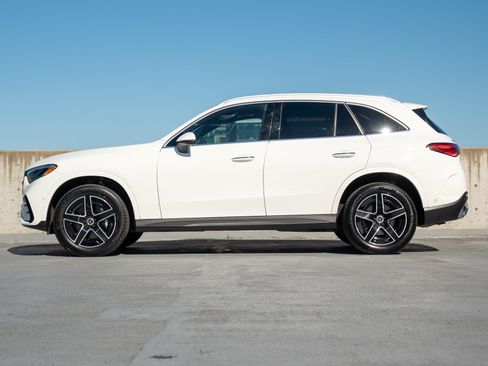 Certified 2023 Mercedes-Benz GLC 300 4MATIC image 29