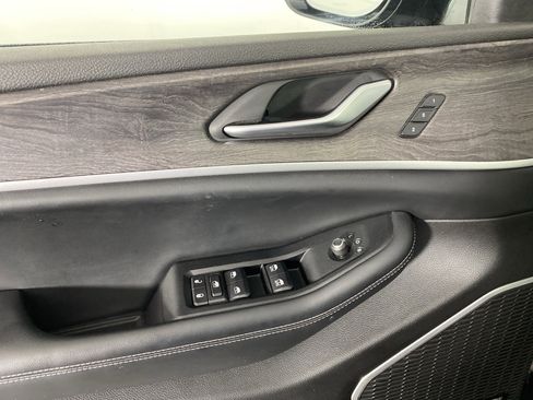 Used 2022 Jeep Grand Cherokee Limited 4xe w/ Luxury Tech Group II image 15