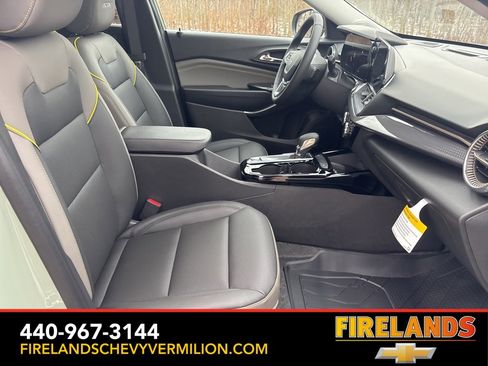 New 2026 Chevrolet Trax ACTIV w/ Sunroof Package image 30
