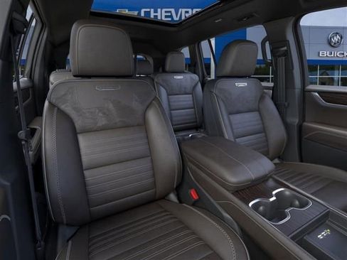 New 2026 GMC Acadia Denali Ultimate w/ LPO, Floor Liner Package image 16