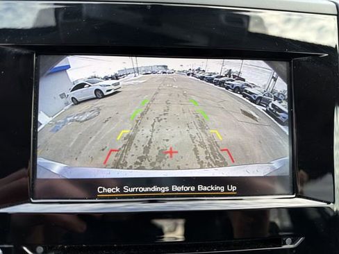 Used 2022 Subaru Crosstrek 2.0i Premium w/ Moonroof Package image 19