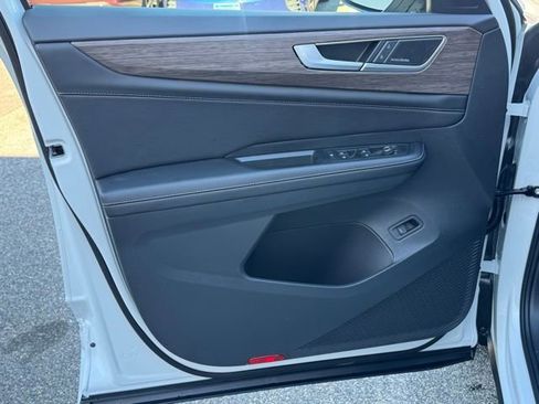 New 2026 Volkswagen Atlas SEL Premium R-Line AWD/4WD image 34