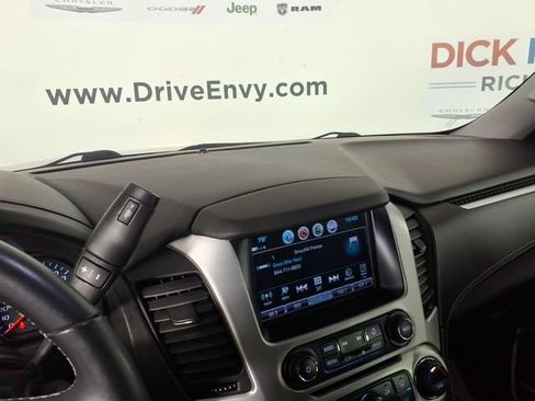 Used 2020 GMC Yukon SLE w/ Convenience Package AWD/4WD image 24