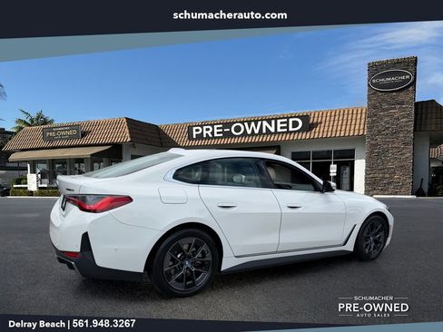 Used 2022 BMW i4 eDrive40 RWD image 7