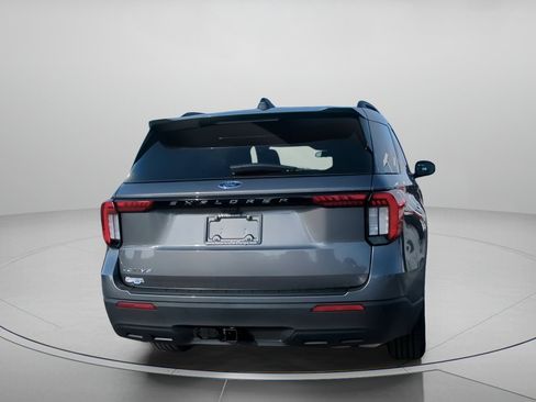 New 2026 Ford Explorer Active image 27