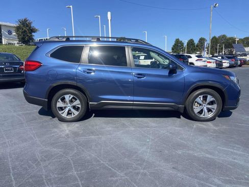 Used 2021 Subaru Ascent Premium w/ Convenience Package image 10