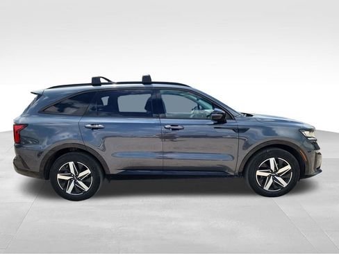 Used 2023 Kia Sorento S w/ Panoramic Sunroof Package FWD image 10