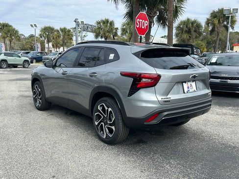 New 2026 Chevrolet Trax RS w/ Driver Confidence Package image 5