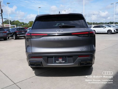 Used 2024 INFINITI QX60 Luxe w/ Vision Package FWD image 4