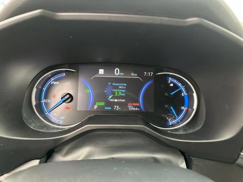 Used 2023 Toyota RAV4 LE AWD/4WD image 15