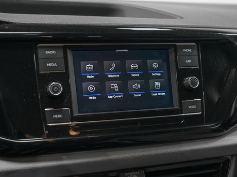 Used 2024 Volkswagen Taos S image 22