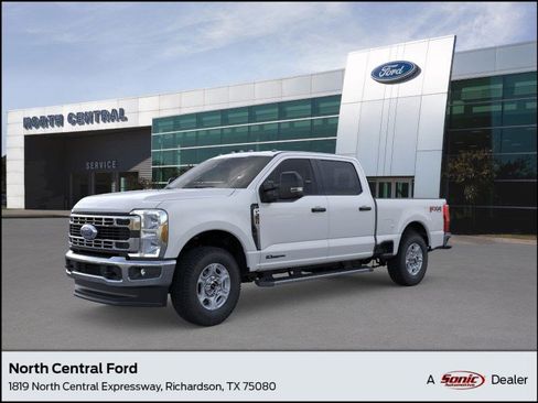 New 2026 Ford F350 XLT image 1