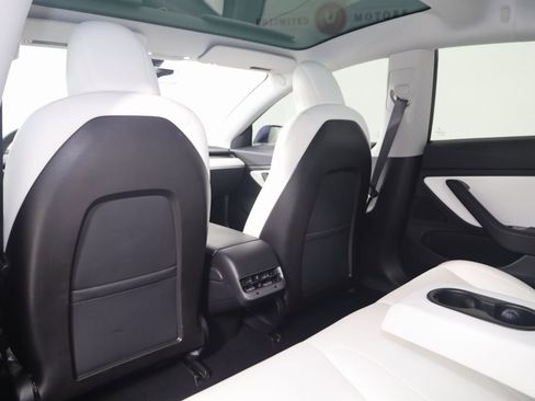 Used 2020 Tesla Model 3 Standard Range image 51