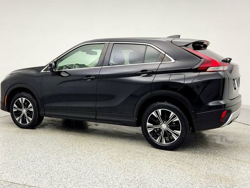 Used 2022 Mitsubishi Eclipse Cross SE image 7