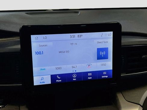 Used 2022 Ford Explorer XLT w/ Equipment Group 202A RWD image 15