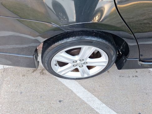 Used 2013 Toyota Corolla S image 11