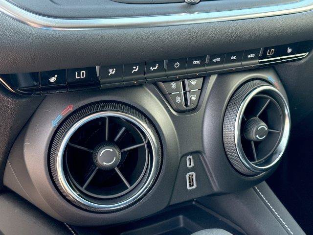 New 2026 Chevrolet Blazer LT w/ Convenience Package FWD image 17
