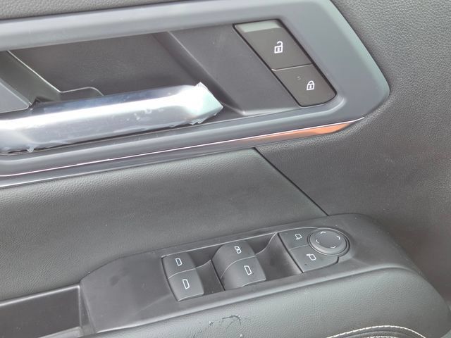 New 2027 GMC Terrain Elevation w/ Elevation Premium Package FWD image 25