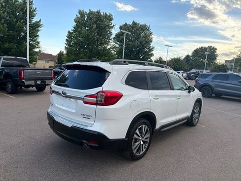 Used 2020 Subaru Ascent Limited w/ Technology Package AWD/4WD image 5