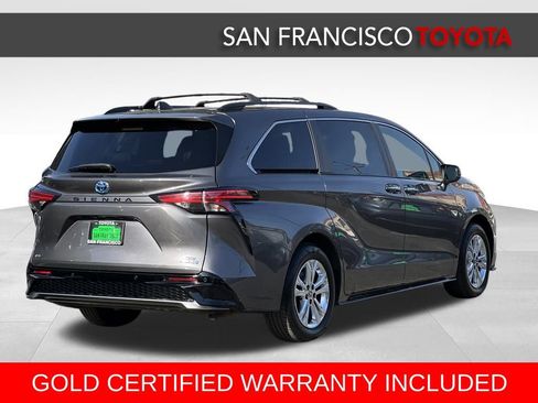 Certified 2022 Toyota Sienna XSE image 5