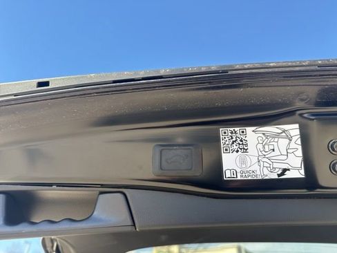 Used 2024 Toyota RAV4 Limited image 9