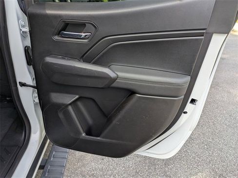 Used 2023 Chevrolet Colorado LT w/ LT Convenience Package II image 31