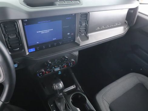 Used 2025 Ford Bronco Big Bend image 26