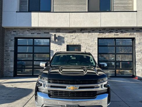 Used 2021 Chevrolet Silverado 1500 LT image 8