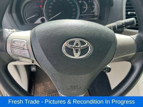 Used 2009 Toyota Venza FWD image 12