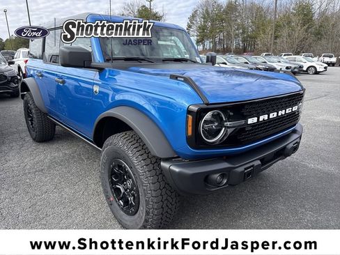 New 2025 Ford Bronco Big Bend w/ Black Diamond Package AWD/4WD image 1