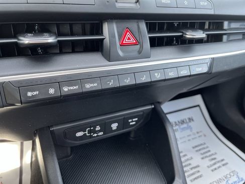 Used 2025 Kia K4 FWD image 18