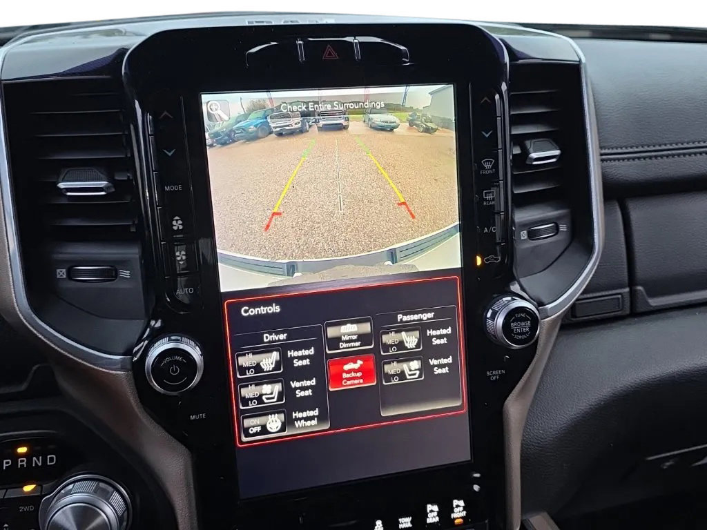 Used 2019 RAM 1500 Laramie AWD/4WD image 29