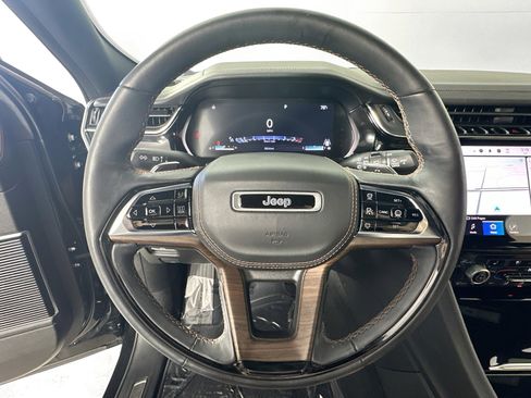 Used 2023 Jeep Grand Cherokee Summit w/ Adv Protech Group IV image 11