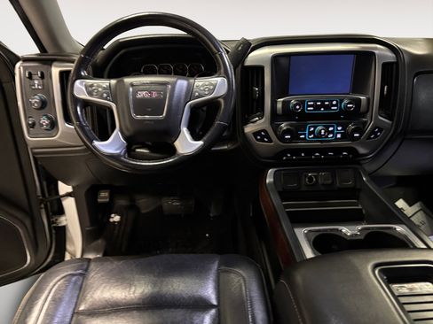 Used 2018 GMC Sierra 1500 SLT image 10