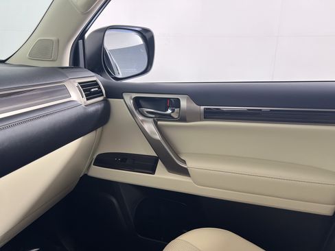 Used 2020 Lexus GX 460 Premium AWD/4WD image 12