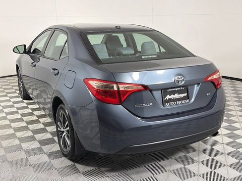 Used 2018 Toyota Corolla LE w/ LE Premium Package w/Moonroof FWD image 7